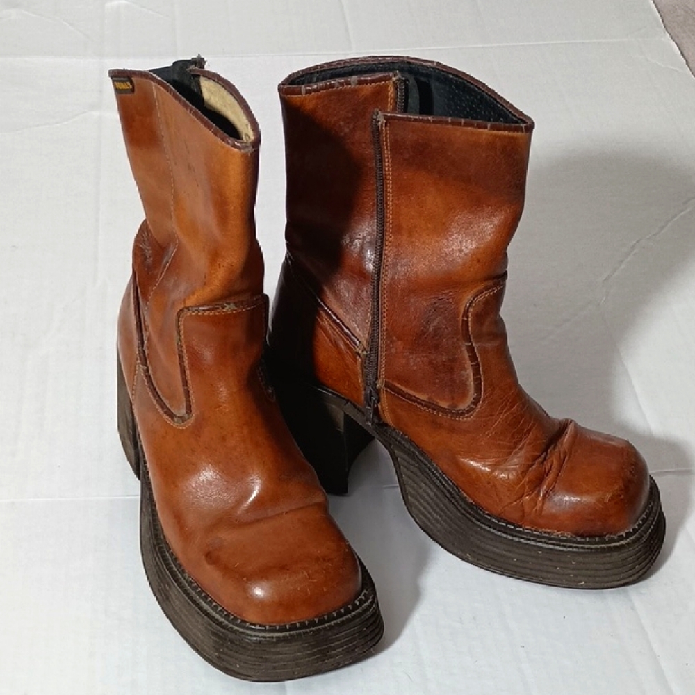 Vintage Brown Leather Platform Boots